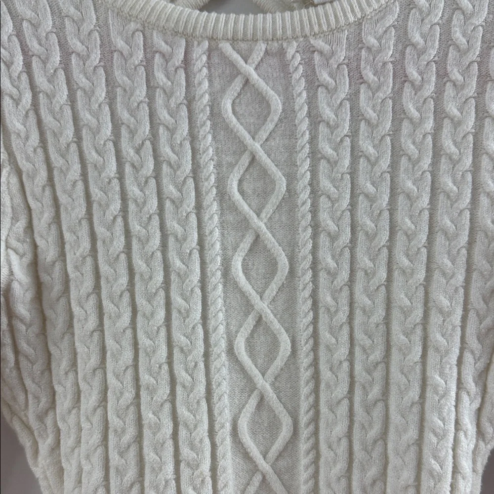 Le Lis Cream Cable Knit Crewneck Sweater